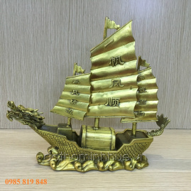 Thuận buồm xuôi gió - Thuyền đồng phong thủy